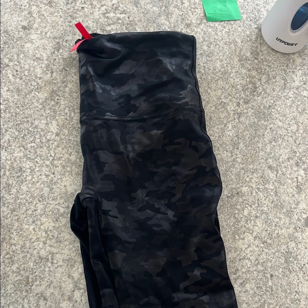 SPANX Black Camouflage Leggings